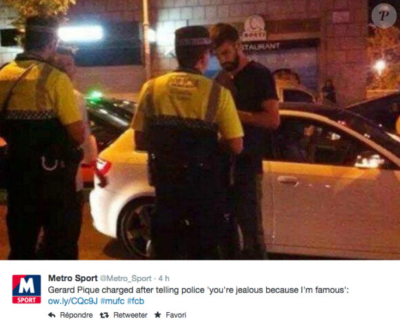 Gerard Piqué s'en prend à des policiers le 12 octobre 2014 à Barcelone