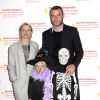 Naomi Watts, Liev Schreiber et leurs Alexander et Samuel Schreiber au Light Up A Life Halloween Carnival, Chelsea Piers Field House, New York, le 18 octobre 2014.