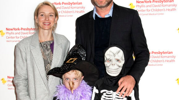 Naomi Watts, Liev Schreiber: Halloween avant l'heure avec leurs enfants déguisés