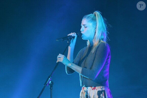 Exclusif - Le groupe London Grammar en concert au Palais des Sports à Paris, le 22 octobre 2014.