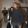 Kanye West et Kim Kardashian à l'aéroport de Los Angeles, le 26 octobre 2014.