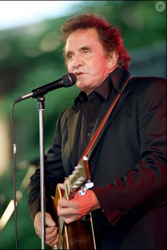 Johnny Cash lors d'un concert à Cologne, le 7 juillet 1994