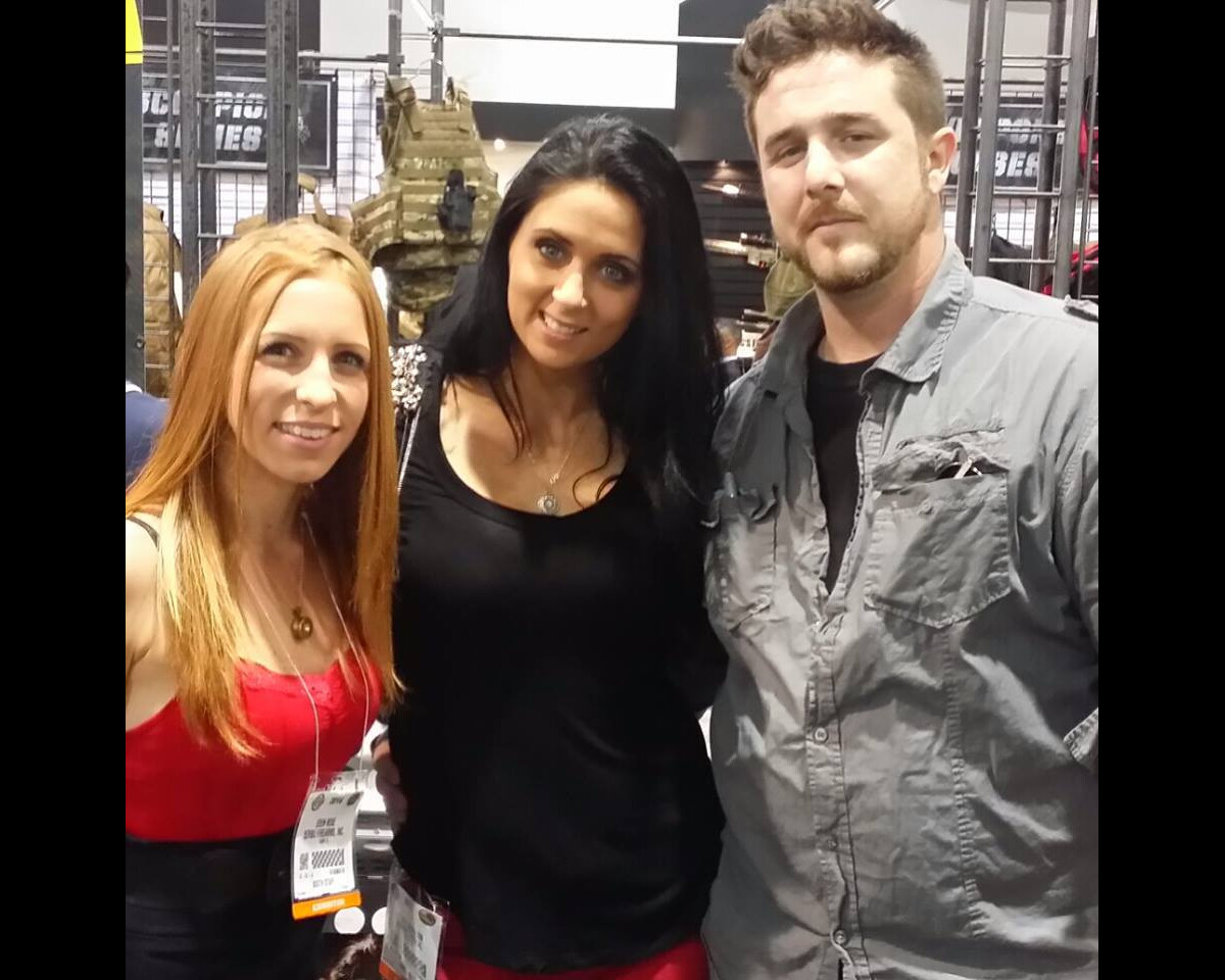 Photo : Stephanie Hayden et son compagnon Kris Ford - Ode (Purepeople)