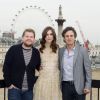 James Corden, Keira Knightley et Mark Ruffalo lors du photocall du film Begin Again au Picturehouse Cinemas à Londres, le 2 juillet 2014