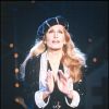 Dalida sur scène en 1986.