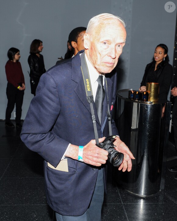 Bill Cunningham assiste au dîner "Louis Vuitton celebrating Monogram" organisé par Louis Vuitton au MoMA. New York, le 7 novembre 2014.