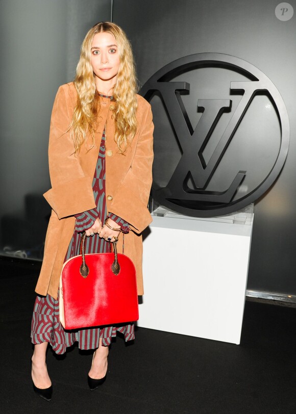 Ashley Olsen assiste au dîner "Louis Vuitton celebrating Monogram" organisé par Louis Vuitton au MoMA. New York, le 7 novembre 2014.
