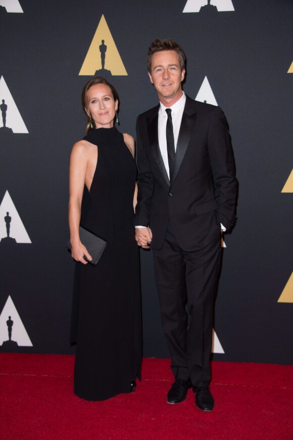 Edward Norton et Shauna Robertson lors des Governors Awards à Hollywood, le 8 novembre 2014.