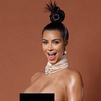 Kim Kardashian nue, de face, pour Paper magazine : elle montre tout !