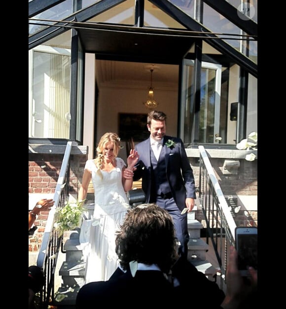Sandrine Corman à son romantique mariage avec Michel. Septembre 2014.