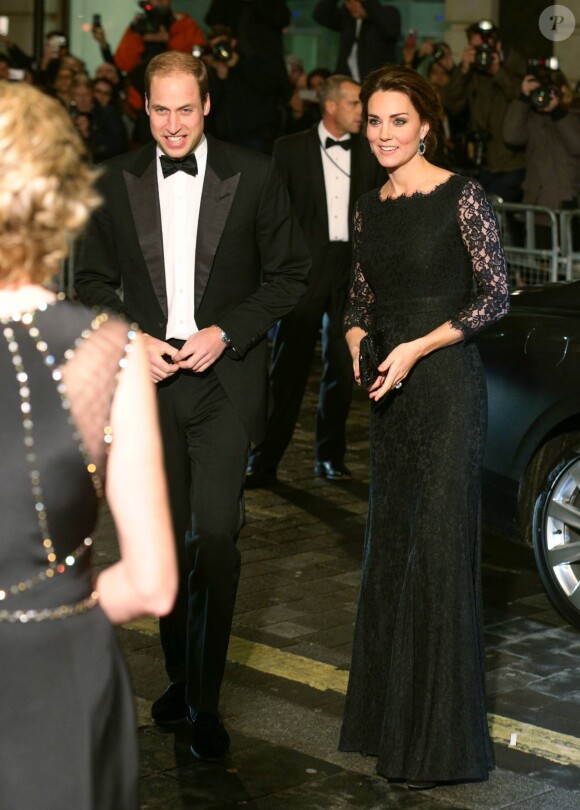 Kate Middleton, enceinte, et le prince William lors de la Royal Variety Performance le 13 novembre 2014 au Palladium, à Londres.