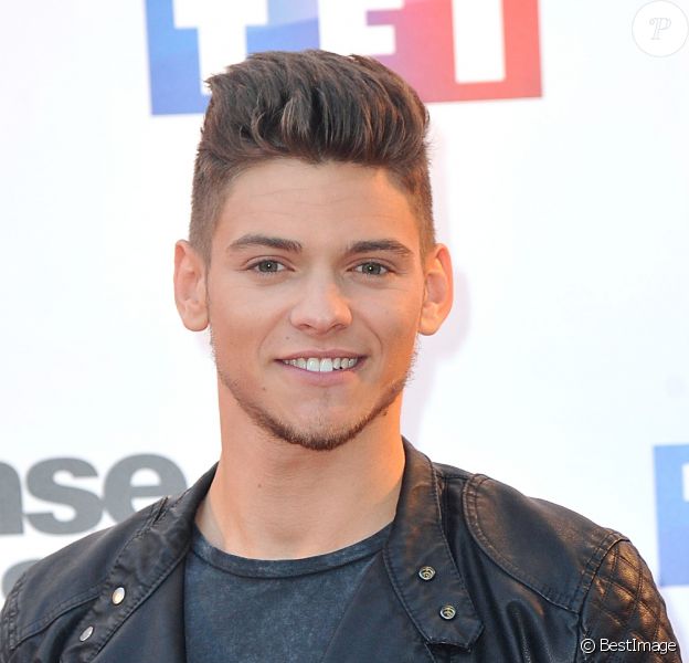 Rayane Bensetti - Photocall de présentation de la nouvelle saison de "Danse avec les Stars 5" au pied de la tour TF1 à Paris, le 10 septembre 2014.