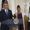 Barack Obama et ses filles Malia et Sasha ont grâcié une dinde pour Thanksgiving à la Maison Blanche, le 26 novembre 2014