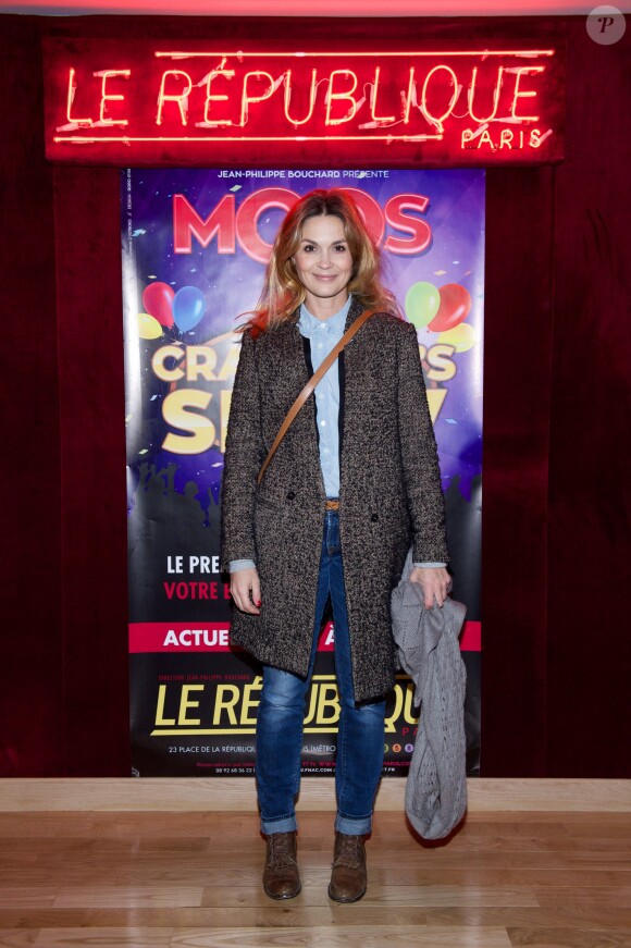 Exclusif - Barbara Schulz assiste au premier spectacle interactif pour enfants "Moos dans the Crazy Kids Show", produit par Jean-Philippe Bouchard, au théâtre Le République à Paris, le 30 novembre 2014.