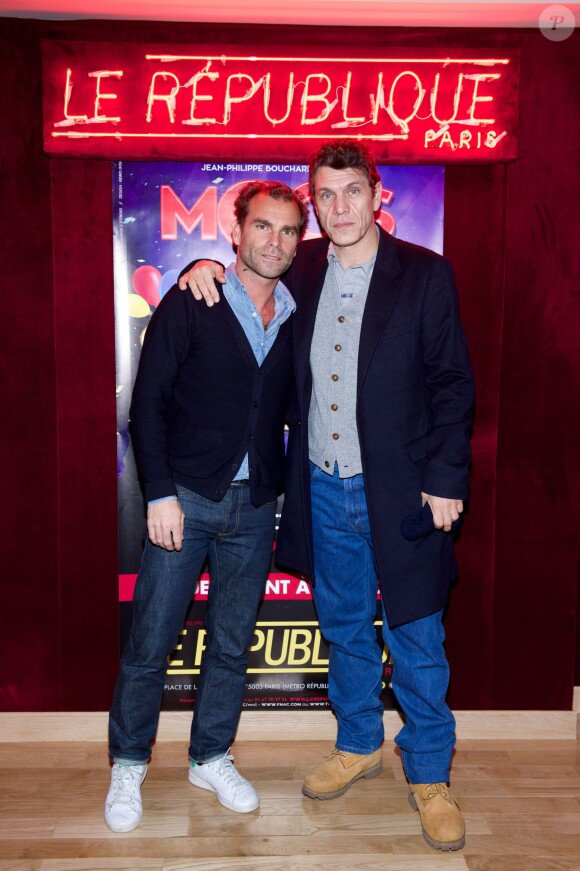 Exclusif - Jean-Philippe Bouchard et Marc Lavoine assistent au premier spectacle interactif pour enfants "Moos dans the Crazy Kids Show", produit par Jean-Philippe Bouchard, au théâtre Le République à Paris, le 30 novembre 2014.
