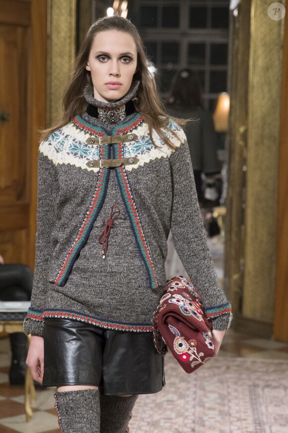 Présentation de la collection Chanel "Paris-Salzburg" en l'honneur des Métiers d'arts au Schloss Leopoldskron , à Salzbourg le 2 décembre 2014.