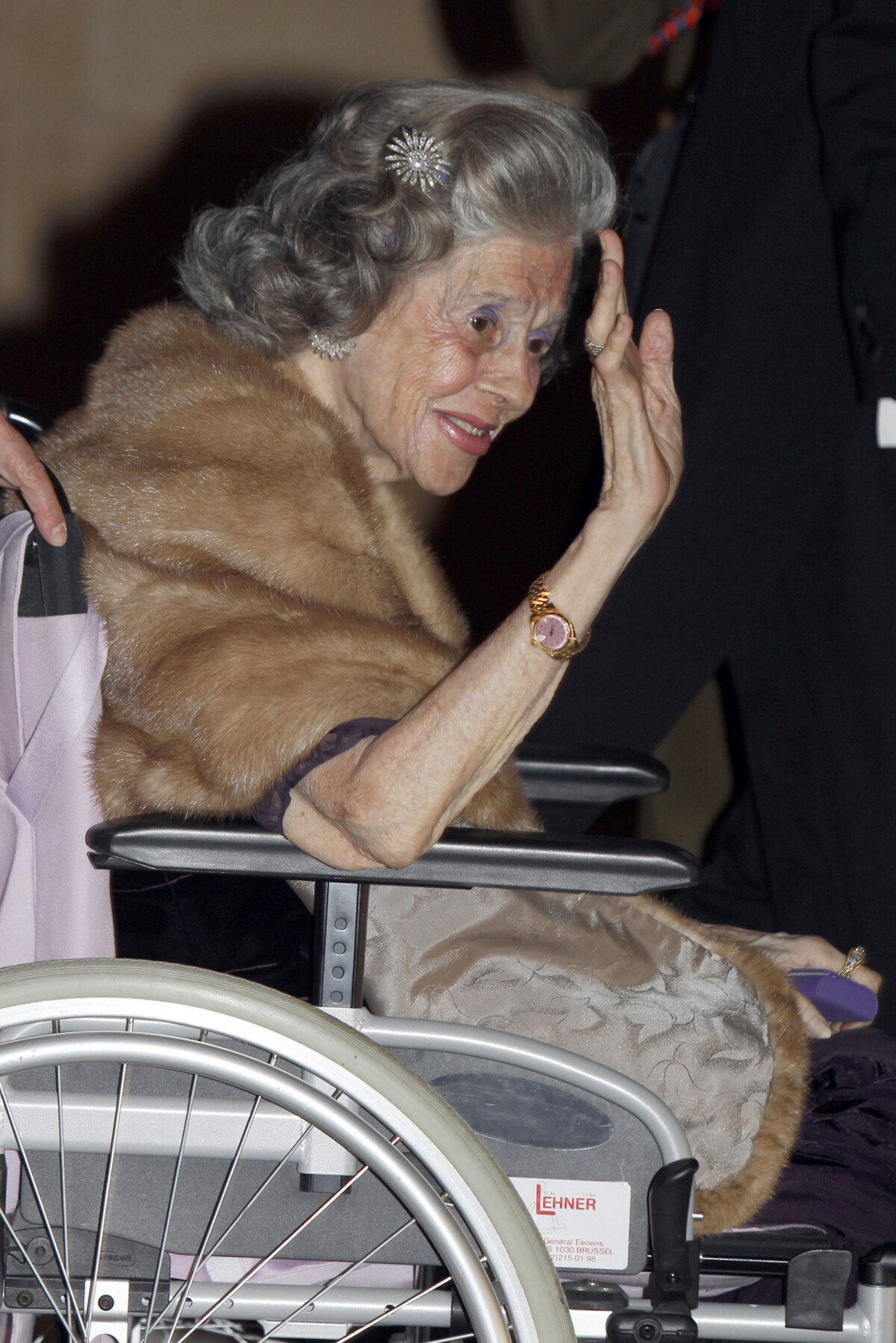 Photo : La reine Fabiola de Belgique - Arrivée des invités au dîner de ...