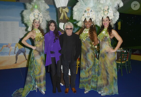 Marc Cerrone et sa femme Jill lors de la soirée "Brésil Team" au marché de Noël des Champs Elysées à Paris le 5 décembre 2014
