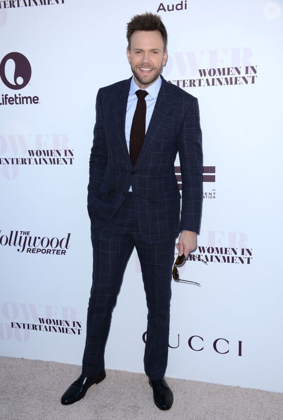 Joel McHale lors de l'événement "The Hollywood Reporter's Power 100 Women in Entertainment" à Los Angeles aux Milk Studios, le 10 décembre 2014