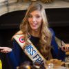 Camille Cerf (Miss France 2015 ) - Anniversaire surprise ( 20 ans) de Miss France 2015, Camille Cerf et de sa soeur jumelle Mathilde au Shangri-La Hotel Paris. Le 9 Décembre 2014.