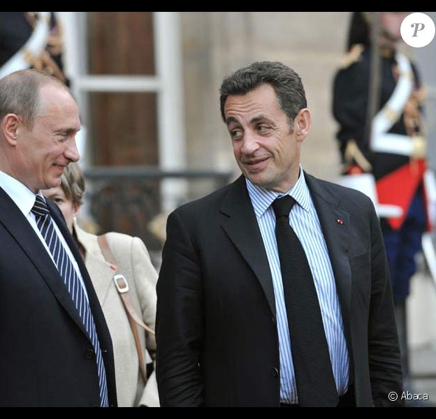 Nicolas Sarkozy Bientot Un Combat A Mains Nues Avec Poutine Purepeople