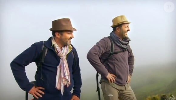 Arthur et Frédéric Lopez dans Rendez-vous en terre inconnue sur France 2, le 2 décembre 2014.