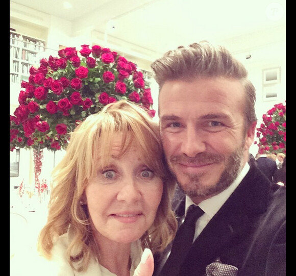 Le dimanche 21 décembre, David Beckham et Lulu étaient présents pour le mariage d'Elton John 