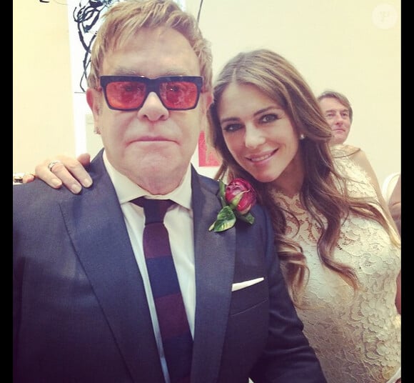 Le dimanche 21 décembre, Liz Hurley était présent pour le mariage d'Elton John et David Furnish !