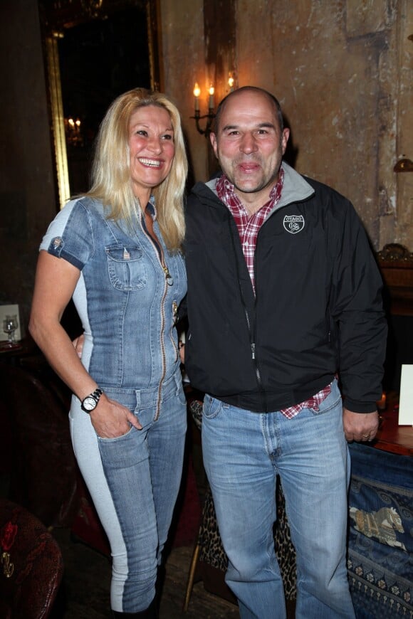 Vincent Moscato et sa femme Krystel au Réservoir, à Paris, en avril 2012. 