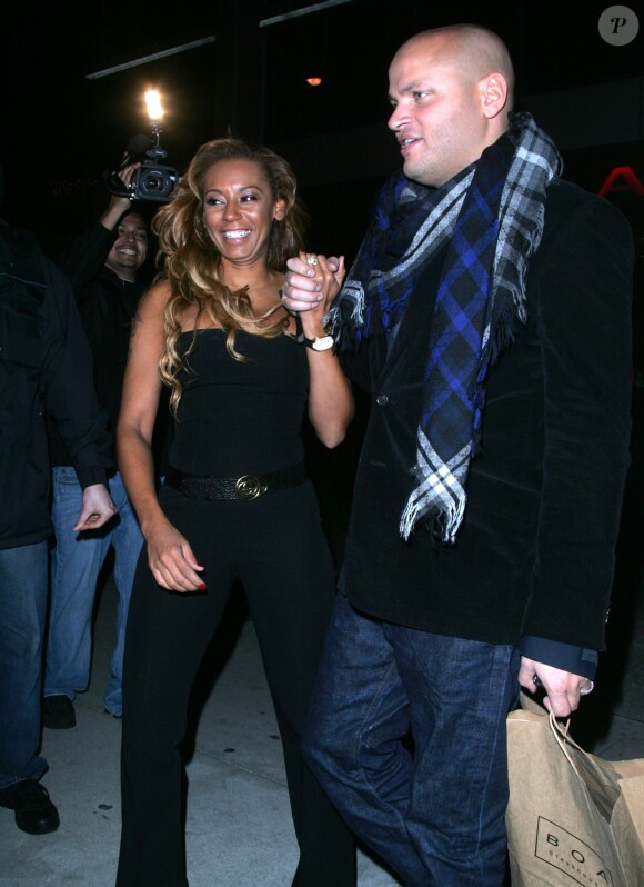 Melanie Brown et Stephen Belafonte le 7 décembre 2010  