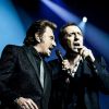 Exclusif - Johnny Hallyday et Gad Elmaleh, lors de la dernière représentation de Gad Elmaleh au Palais des Sports de Paris, pour fêter ses 20 ans de scène, le 20 décembre 2014.