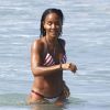 Exclusif - Jada Pinkett Smith, superbe et athlétique en bikini, en vacances à Hawaï, le 25 novembre 2012.