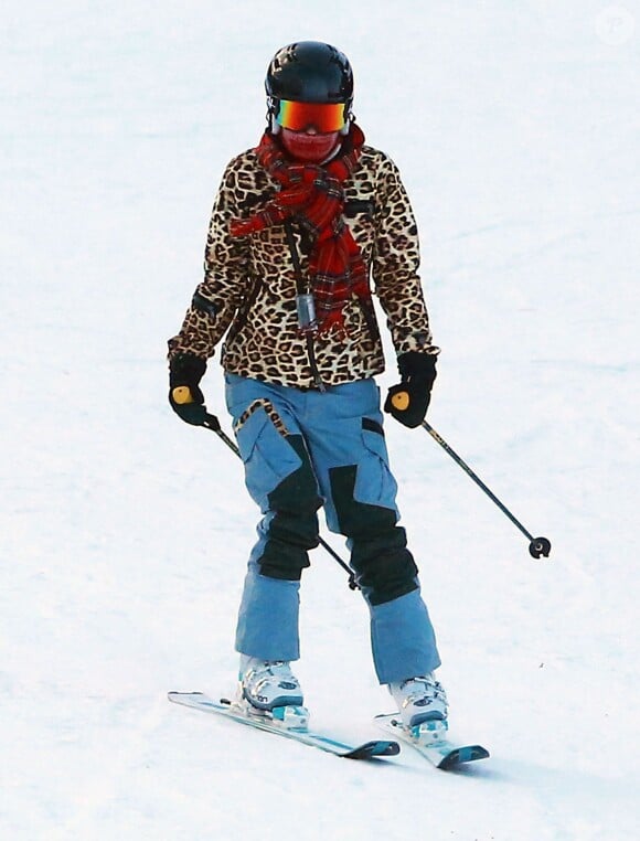 Gwen Stefani fait du ski à Mammoth, le 30 décembre 2014.