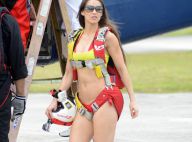 Anaïs Zanotti : Saut en parachute en bikini, la bombe est accro à l'adrénaline
