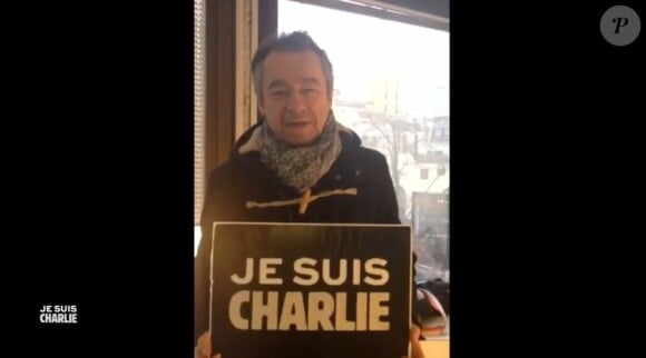 Michel Denisot - La culture française, du cinéma à la télévision en passant par la musique et le théâtre, rend hommage à Charlie Hebdo et se mobilise. Le 8 Janvier 2015. (capture d'écran)