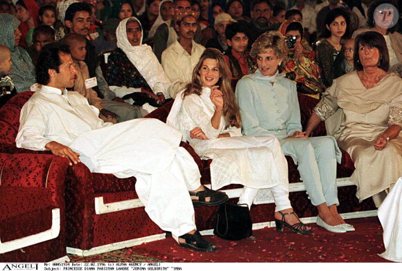 La princesse Diana, Jemima Khan et Imran Khan à Larore au Pakistan en 1996