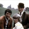 Chapeau melon et bottes de cuir : Gareth Hunt, Joanna Lumley, Patrick MacNee
