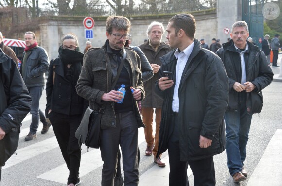 Le dessinateur Luz (Renald Luzier) - Obsèques du dessinateur Honoré (Philippe Honoré) et du correcteur de Charlie Hebdo Mustapha Ourrad au cimetière du Père-Lachaise à Paris, le 16 janvier 2015.