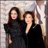 Eva Green et sa mère Marlène Jobert lors de l'avant-première du film Casino Royale à Paris en 2006