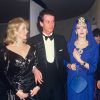 Catherine Deneuve, Jacques Grange et Isabelle Adjani lors d'une soirée à Paris pour le film Subway en 1985