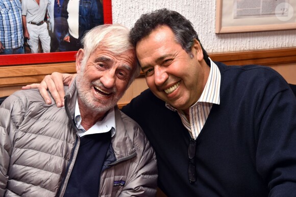 Exclusif - Jean-Paul Belmondo avec l'acteur Gilles Dimicelli déjeunent au Lou Balico à Nice, le 21 janvier 2015.
