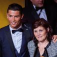  Cristiano Ronaldo, sa m&egrave;re Dolores et son fils Cristiano Ronaldo Junior - Gala FIFA Ballon d'Or 2014 &agrave; Zurich, le 12 janvier 2015. 