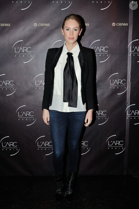 Dylan Frances Penn lors de la soirée Jalouse à l'Arc à Paris le 27 janvier 2015