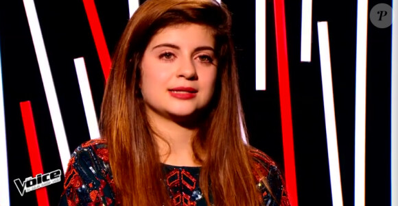 Estelle Mazzillo dans The Voice 4, sur TF1, le samedi 31 janvier 2015