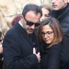Nikos Aliagas et sa soeur Maria - Obsèques du chanteur Demis Roussos au premier cimetière d'Athènes en Grèce le 30 janvier 2015. 