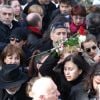 - Obsèques du chanteur Demis Roussos au premier cimetière d'Athènes en Grèce le 30 janvier 2015. 