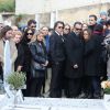 Nikos Aliagas et sa soeur Maria - Obsèques du chanteur Demis Roussos au premier cimetière d'Athènes en Grèce le 30 janvier 2015.