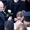 Marie (femme de Demis Roussos), Emilie (fille de Demis Roussos) - Obsèques du chanteur Demis Roussos au premier cimetière d'Athènes en Grèce le 30 janvier 2015. 