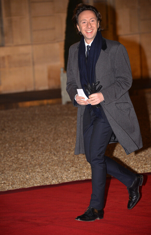 Stéphane Bern - Arrivées au dîner d'Etat au Palais de l'Elysée à Paris en l'honneur du roi Carl Gustav et la reine Silvia de Suède le 2 décembre 2014.