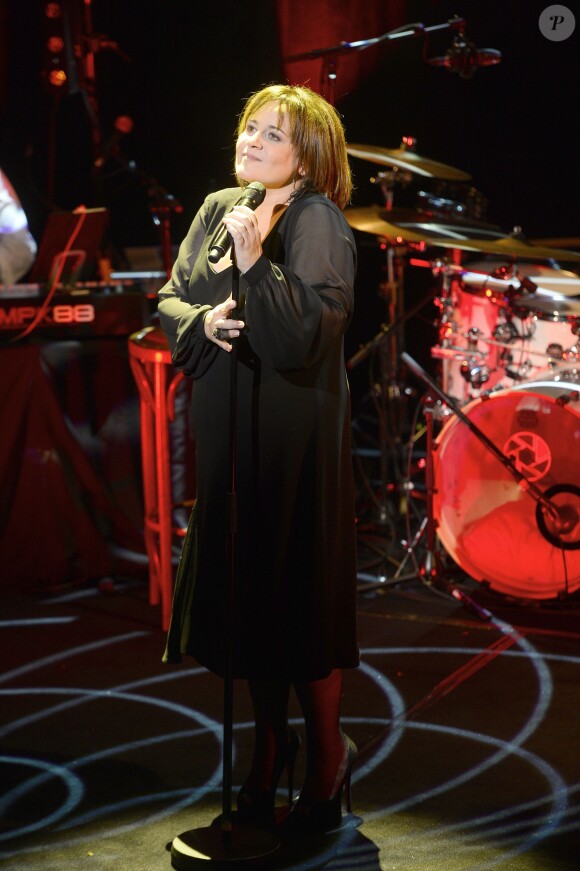 Exclusif - La chanteuse Lisa Angell - Concert de Lisa Angell au théâtre de la Madeleine à Paris, le 17 novembre 2014.